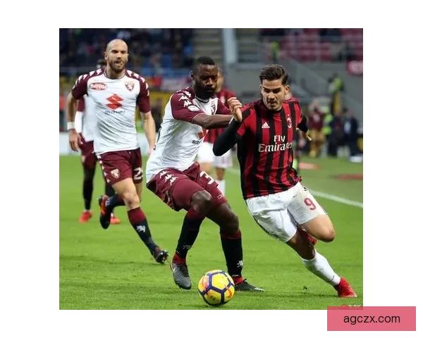 两场焦点赛预测：狼0-2曼联 都灵0-2AC米兰走势解析